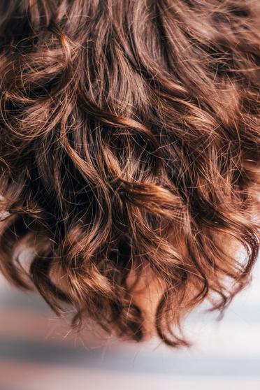 White Tips On Hair. What Are They And What To Do About It? - HairZanity